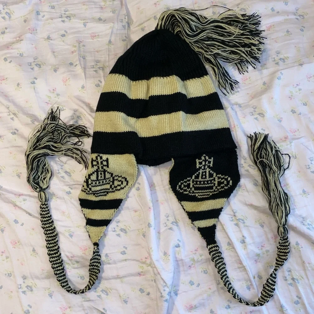 viviennewestwoodビーニー　NANA My Hand-Crocheted NANA Shin Beanie! Vivienne Westwood Inspired